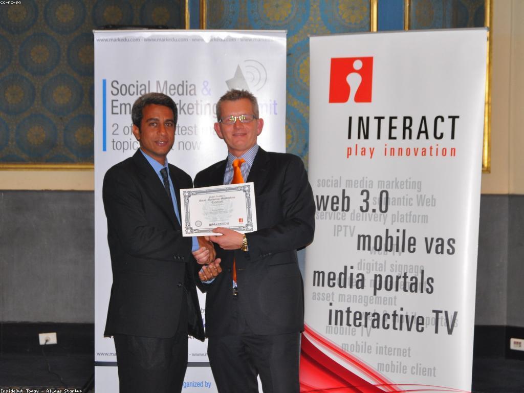 ការណែនាំអនឡាញ: ផ្លូវទៅកាន់ការបង្កើតសារធាតុយ៉ាងមានប្រសិទ្ធភាព